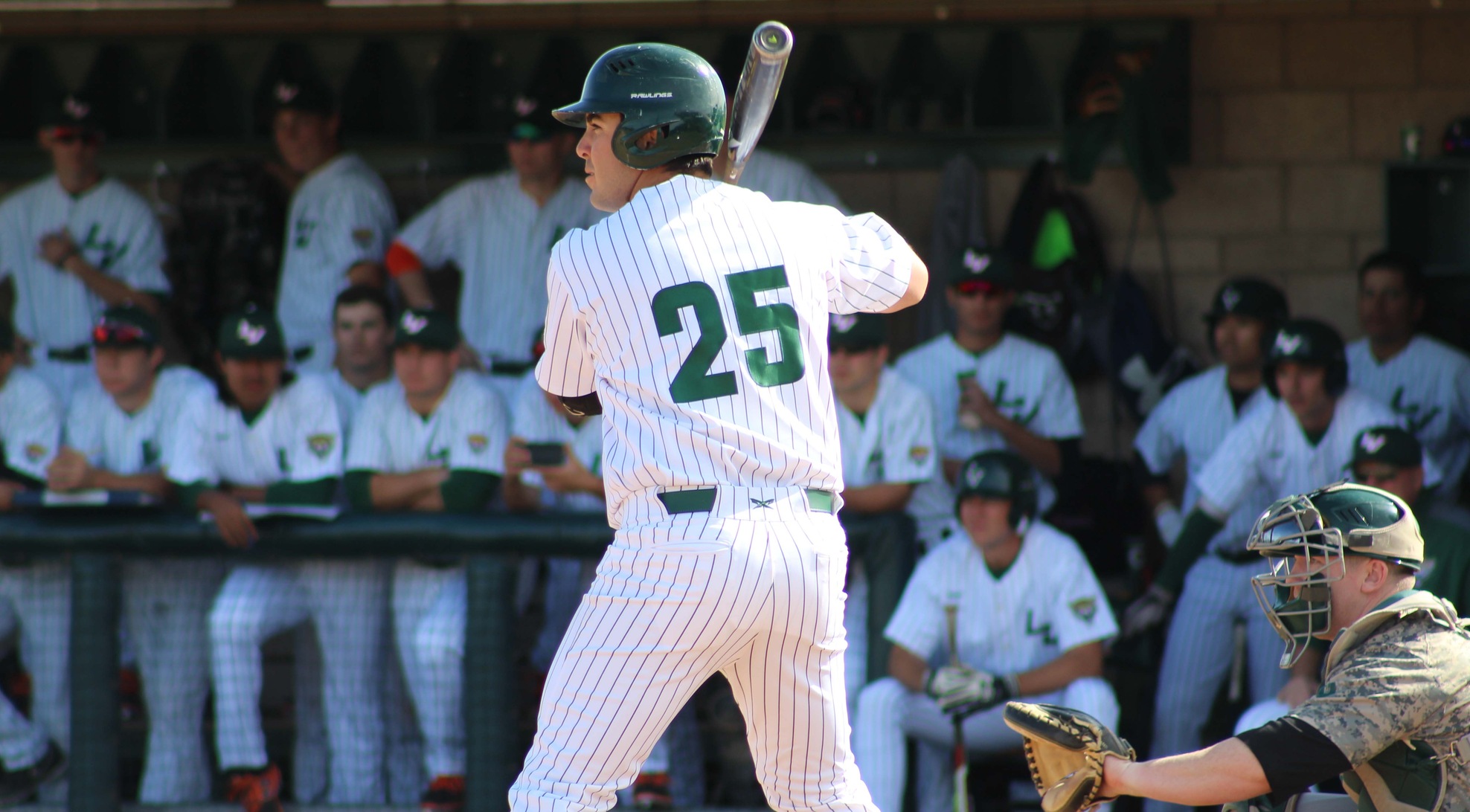 Baseball overcomes five-run deficit to beat Stags