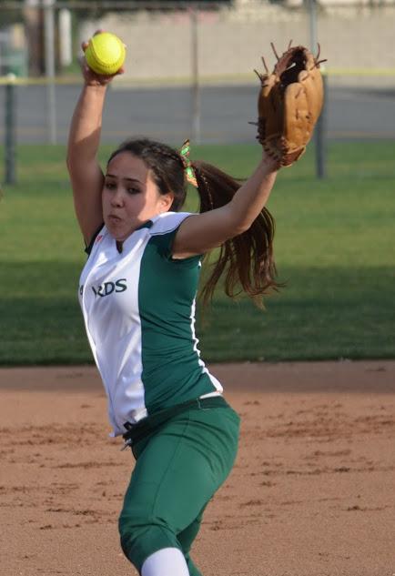Pitching Dominates In Doubleheader Split