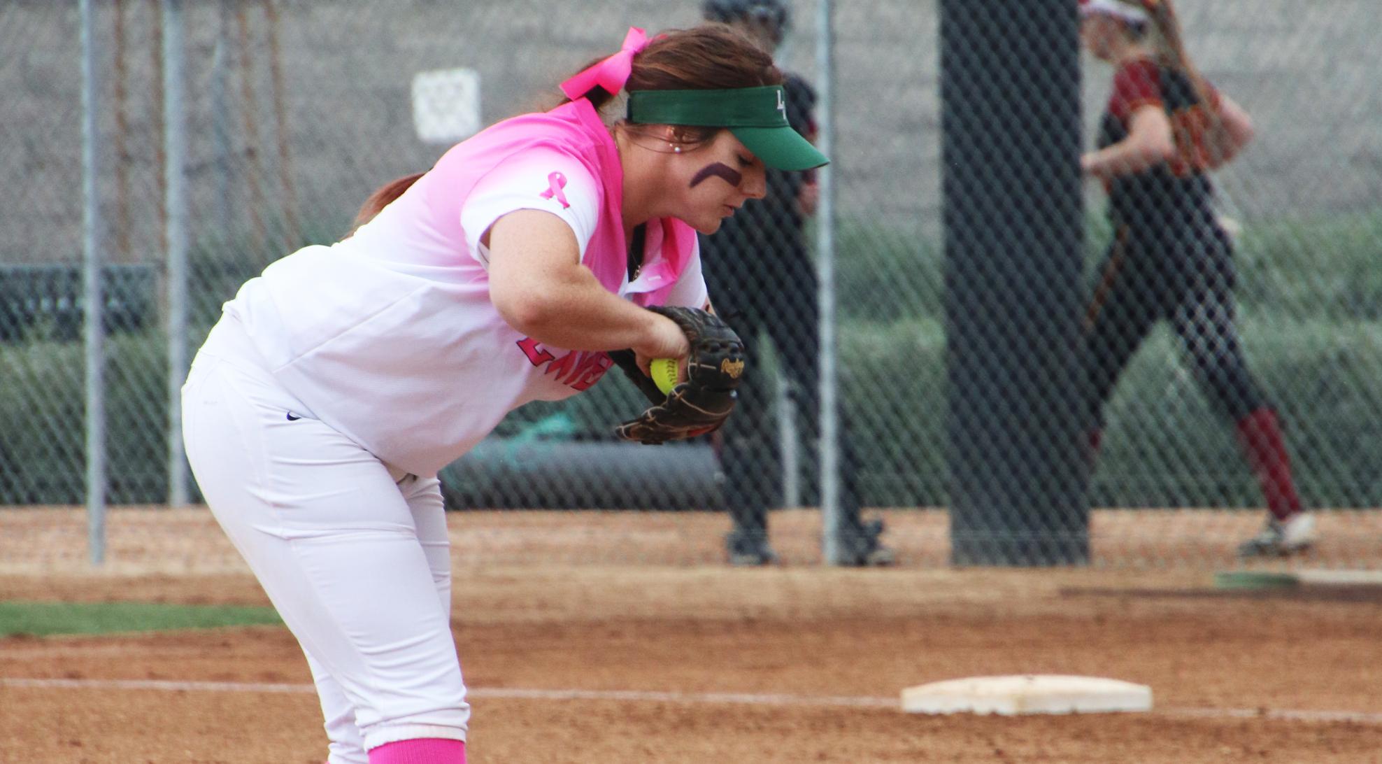 Softball takes down No. 7 CMS in Game 1; Game 2 postponed