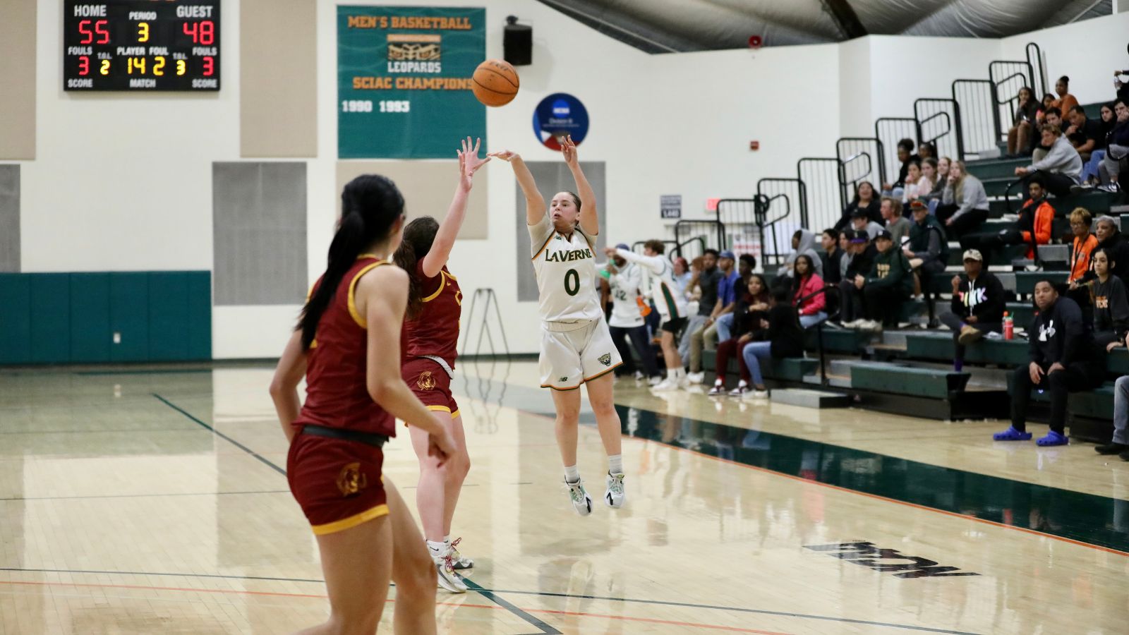 Leopards Rip Athenas At The Tents To Remain Undefeated In SCIAC Play