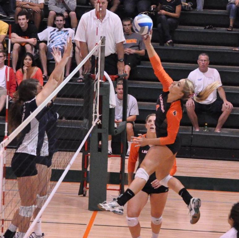 Leopards Hold Block Party In 3-0 Win Over UCSC