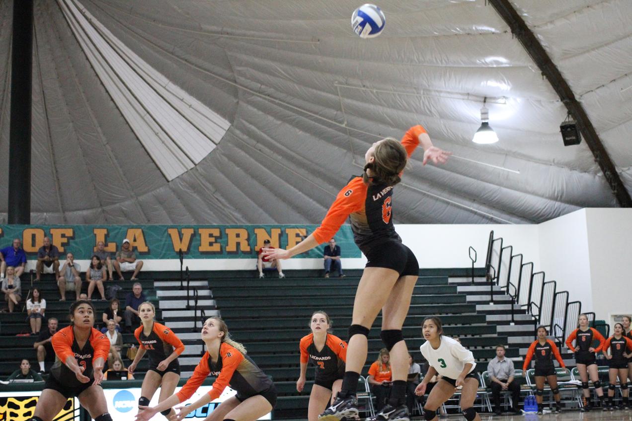 La Verne volleyball team encounters setback