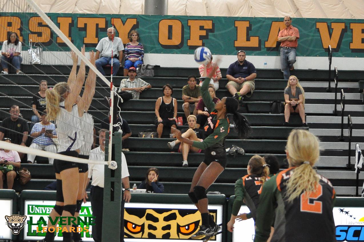 Leopard volleyball team slips against Occidental
