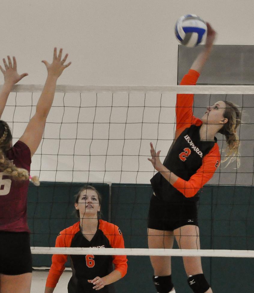 Leopards volleyball squad competes in Colorado