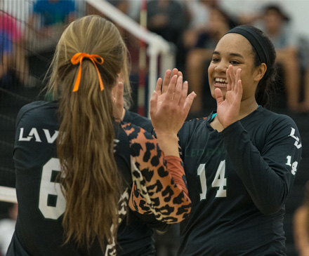 Volleyball Shows Fight in Loss to No. 2 Cal Lutheran