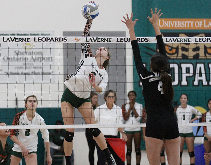 Volleyball Downs No. 18 CMS in Epic Comeback