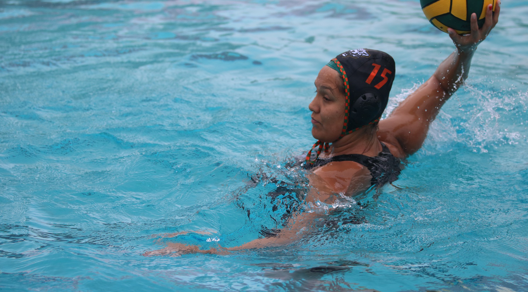 Water Polo edged late by Regals