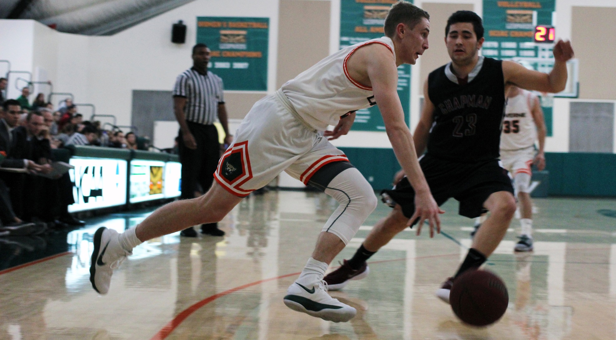 Chapman pulls away from Leopards late
