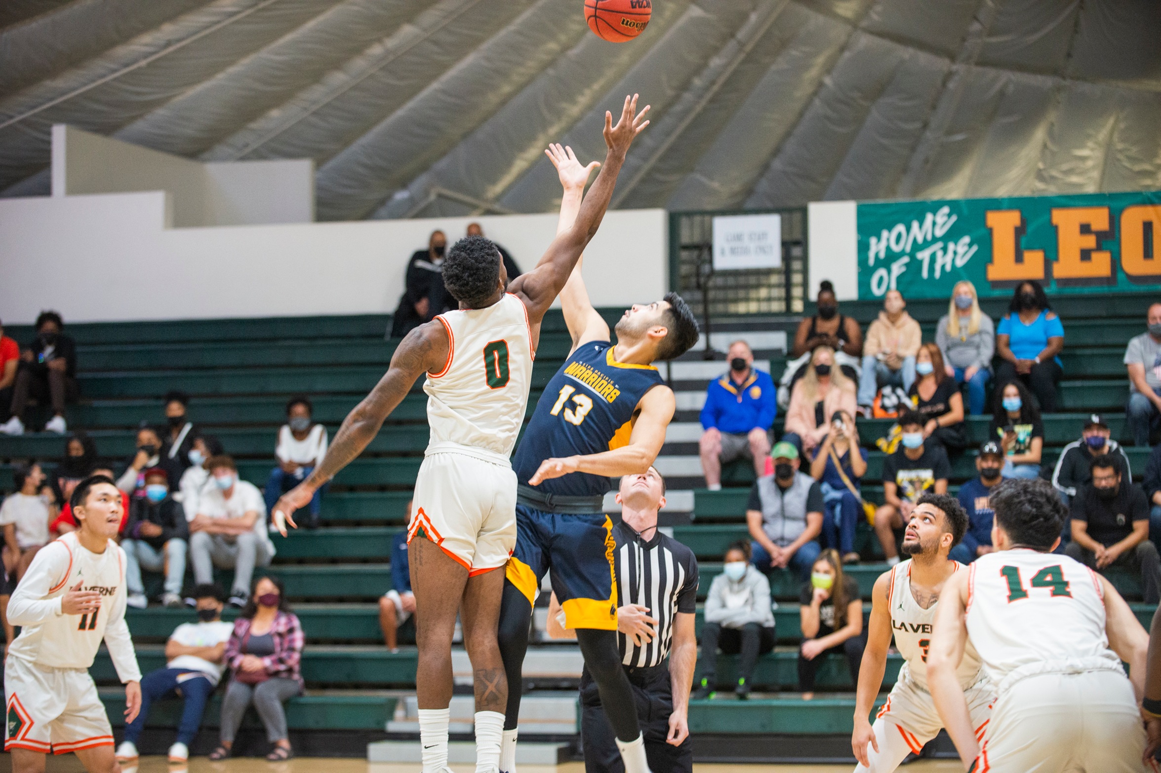 Leopards edge Embry-Riddle in 72-70 win