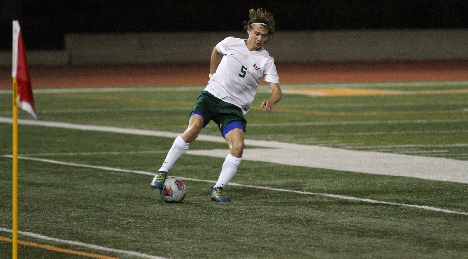 Men's Soccer cruises past Caltech at home