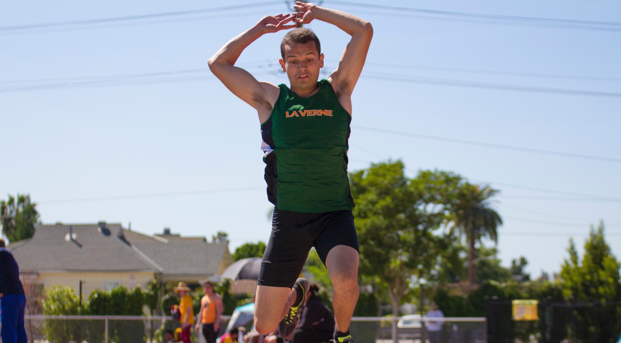 Men's Track & Field goes 3-1 at SCIAC Multi-Dual 3