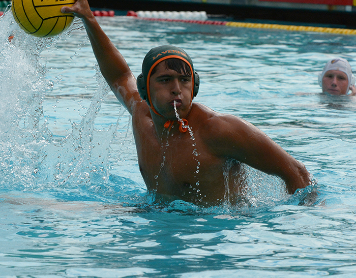 Men’s Water Polo falls at Whittier