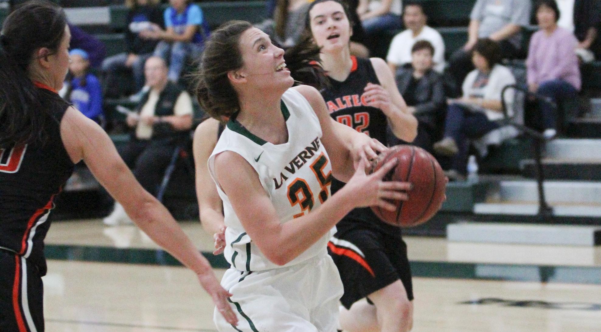 Myers joins 1,000-Point Club, Women’s Basketball tops Oxy