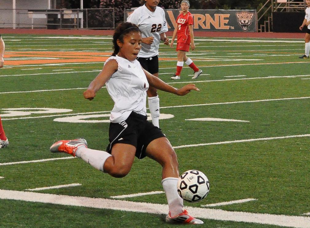 La Verne slips in women's soccer matchup with Chapman
