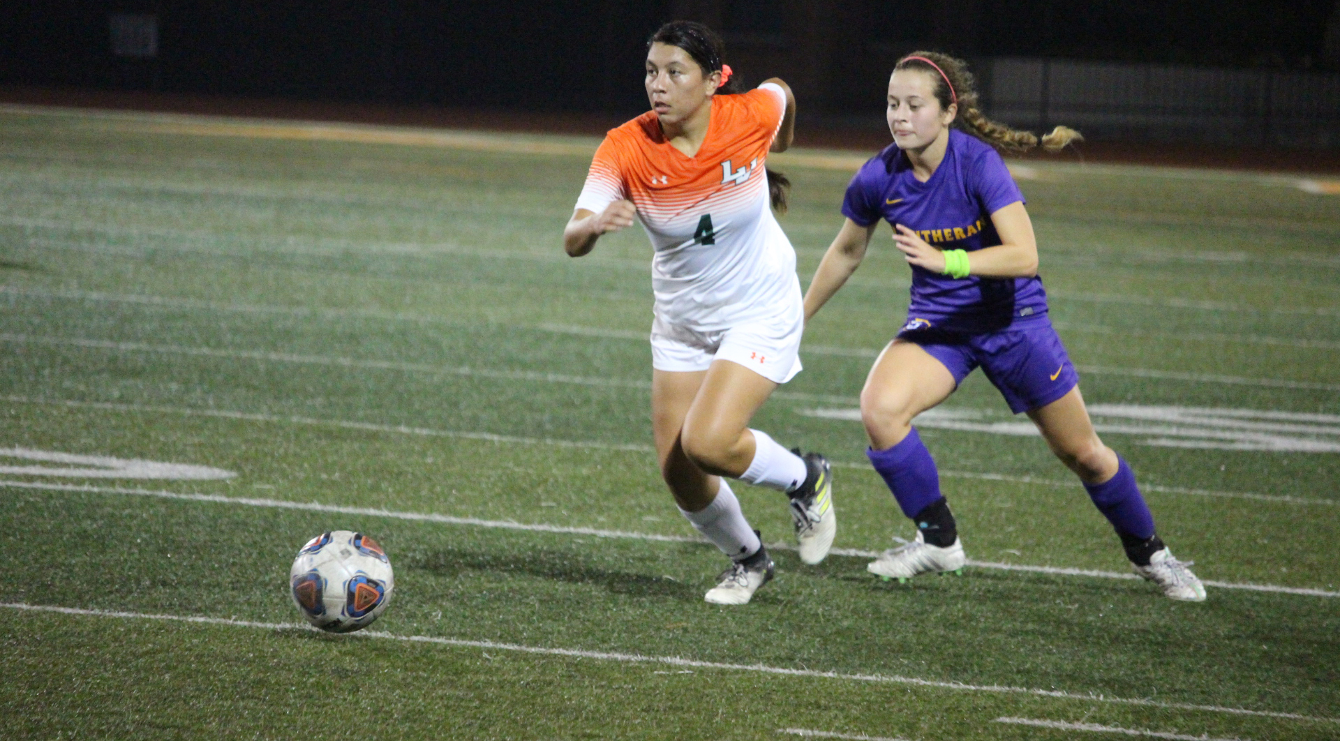 Women's Soccer ties first place Redlands