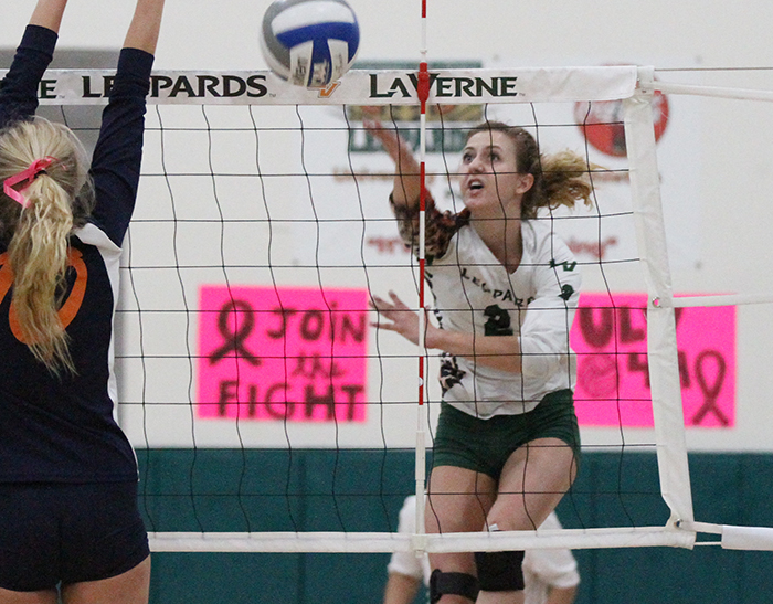 Cross goes off, No. 23 Volleyball downs Pomona-Pitzer
